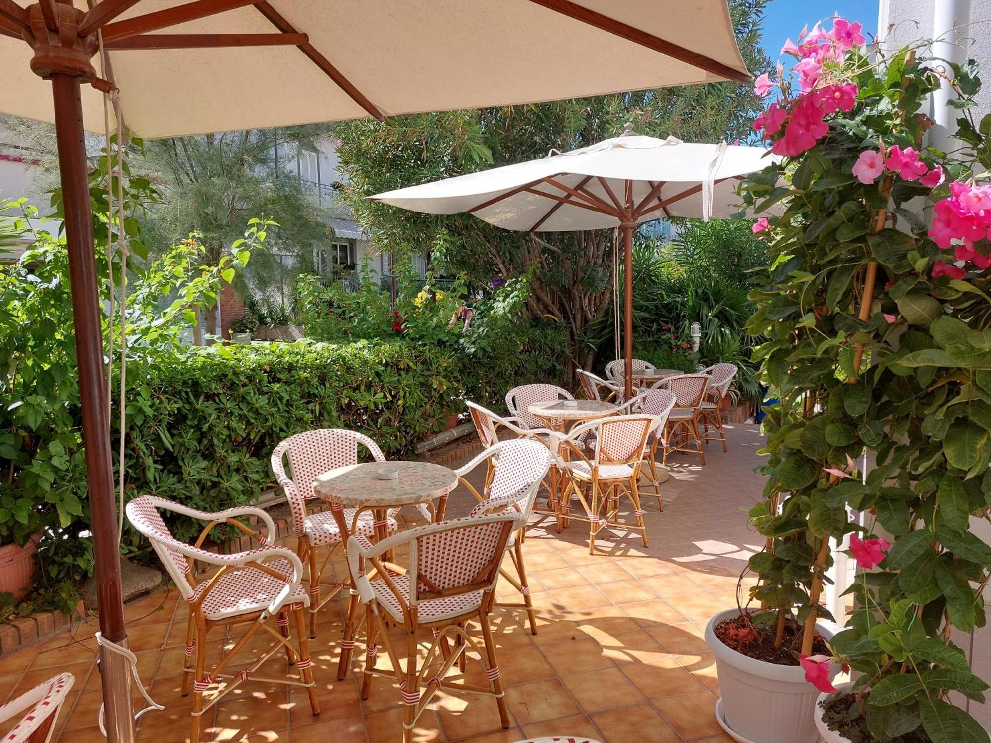 Hotel Driade Sul Mare Rímini Exterior foto